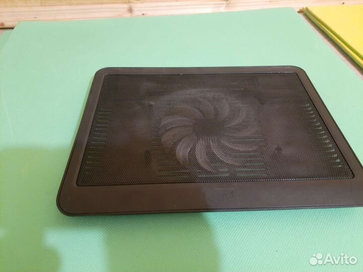 Подставка с охлаждением для ноутбука