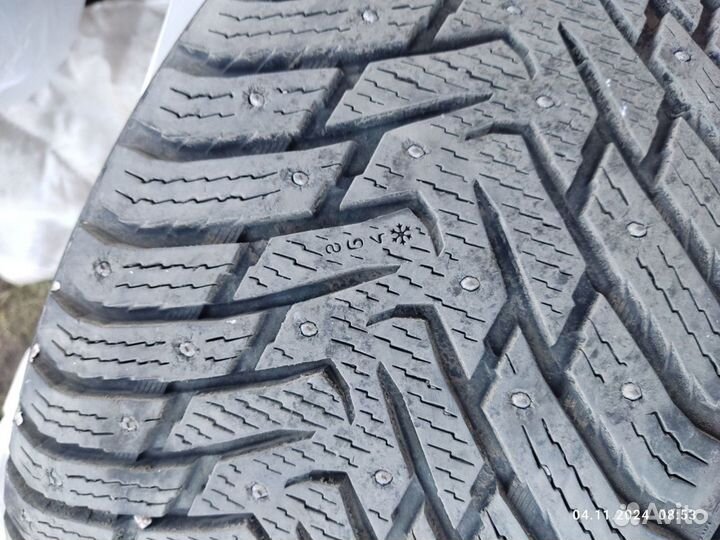 Nokian Tyres Hakkapeliitta 8 315/35 R20