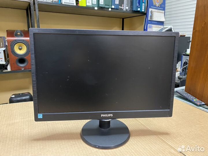 Монитор 19 philips (диагональ 48 см )