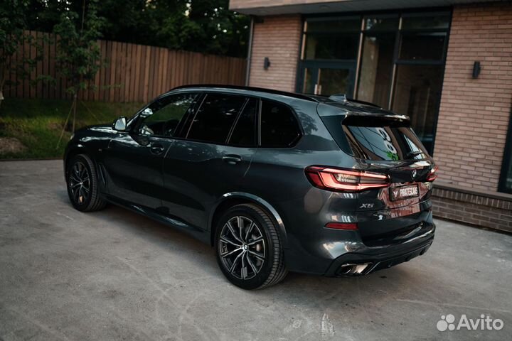 Прокат/аренда автомобиля BMW X5