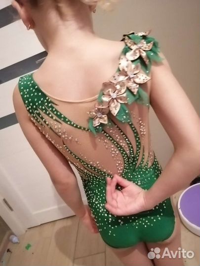 Купальник для художественной гимнастики 122