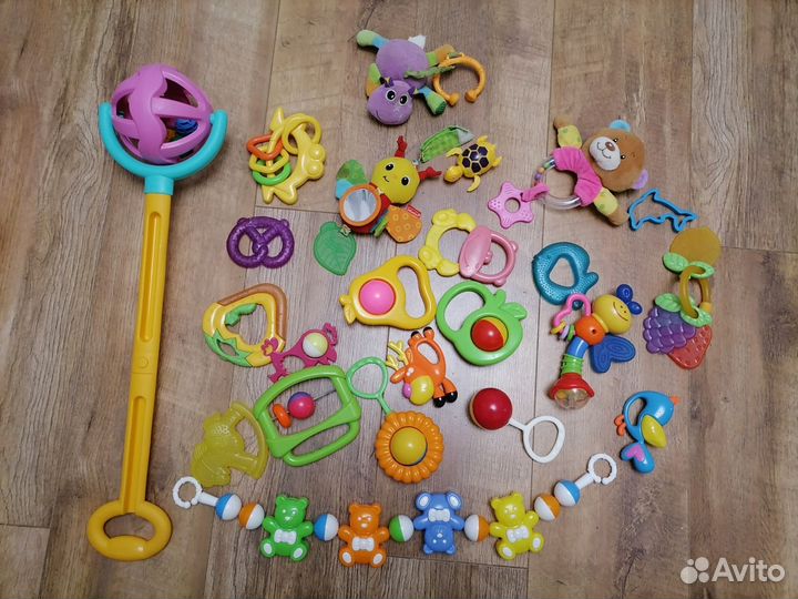 Игрушки погремушки пакетом