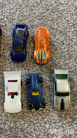 Машинки Hotwheels