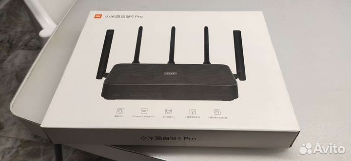 Роутер Xiaomi Mi Wi-Fi Router 4 Pro