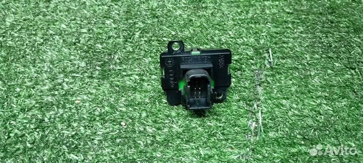 Кнопка многофункциональная Audi Audi A8 4E 2002