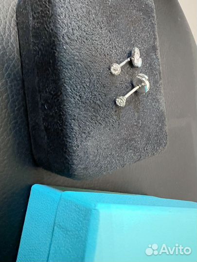 Серьги Пусеты Tiffany Solestе Платина 0.17ct