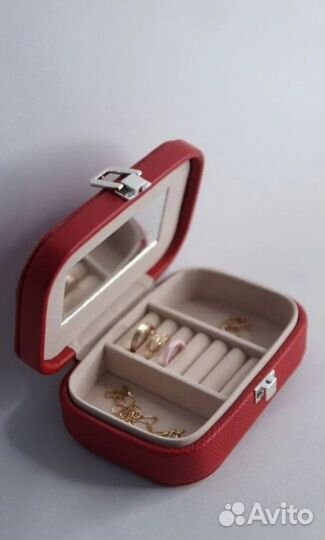 Шкатулка под кожу змеи