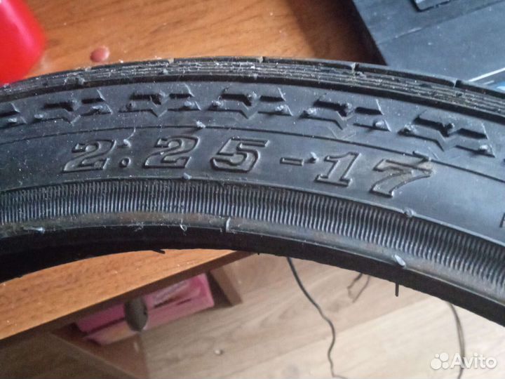 Покрышка на мопед