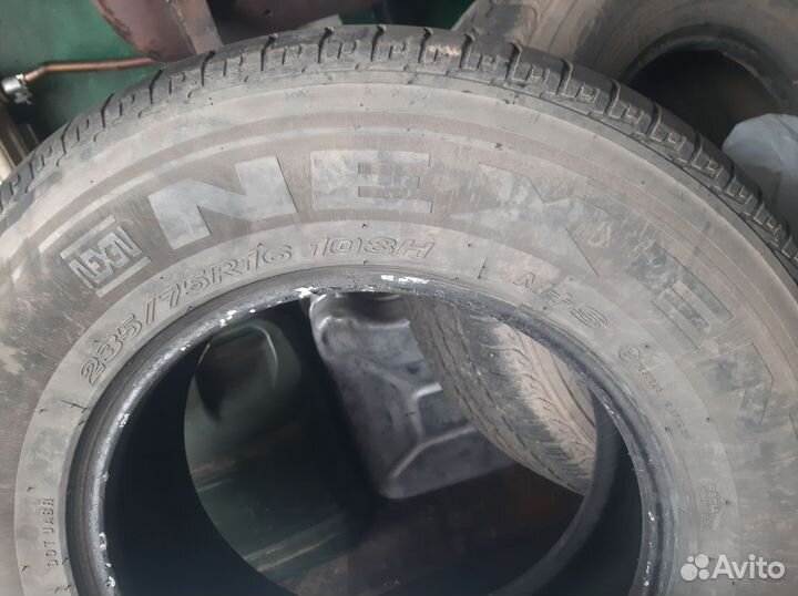 Nexen Roadian 541 235/75 R16