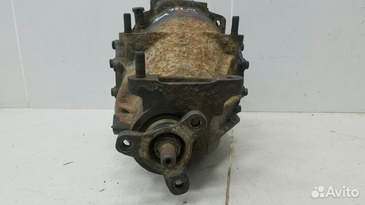 Редуктор задний Mercedes S280 W126 M110.989 2 1983