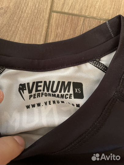 Рашгард venum