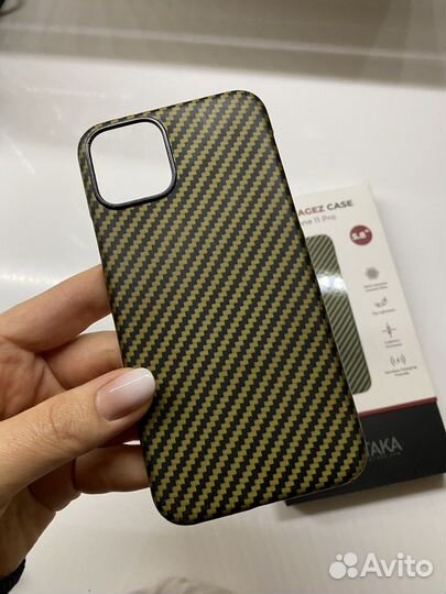 Чехол pitaka iPhone 11 pro карбон