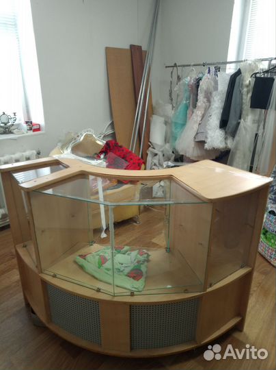 Стеллаж и и стойка