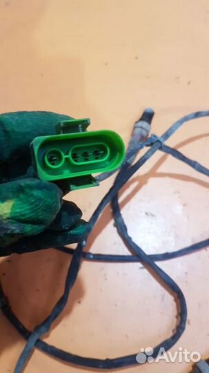 Датчик кислорода на Skoda Superb VW Passat