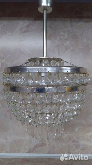 Люстры и светильники