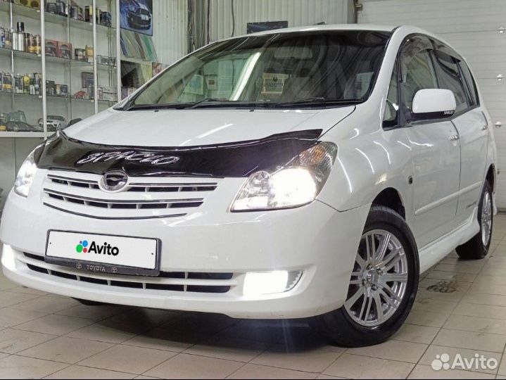 Toyota Corolla Spacio 1.5 AT, 2001, 300 000 км