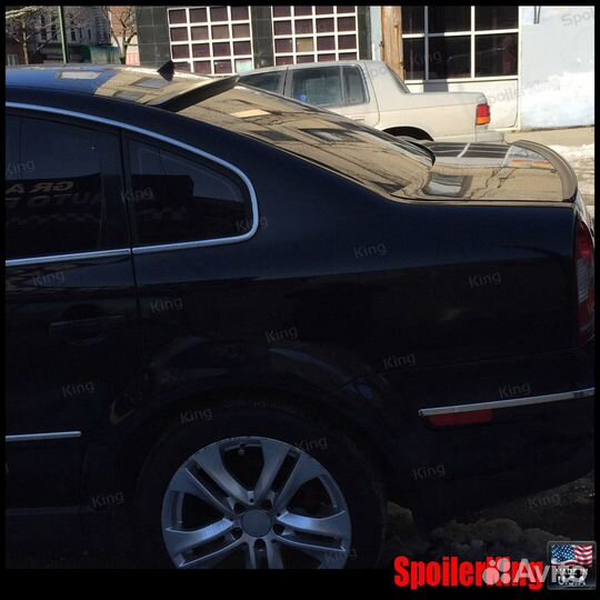 Козырек заднего стекла Volkswagen Passat B5 B5+