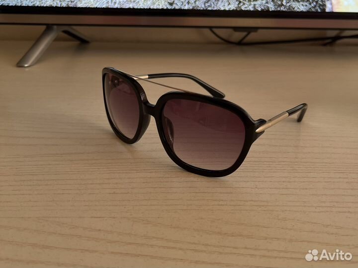 Солнцезащитные очки женские