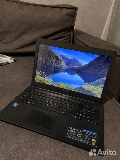Ноутбук asus