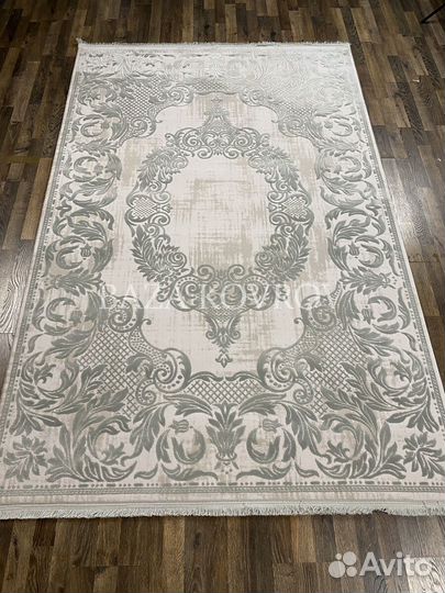 Ковер новый