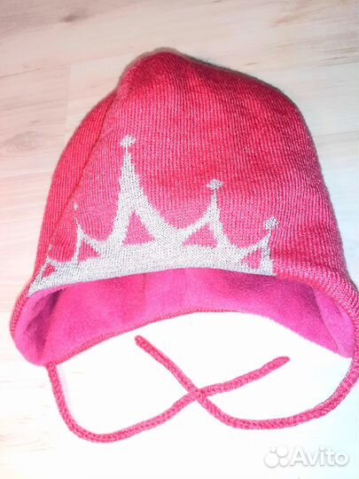 Шапки детские новые Финляндия, Чехия на 1-2 года