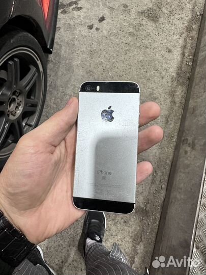 Айфон SE 32gb