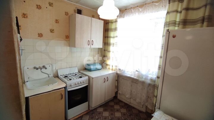 2-к. квартира, 44 м², 3/5 эт.
