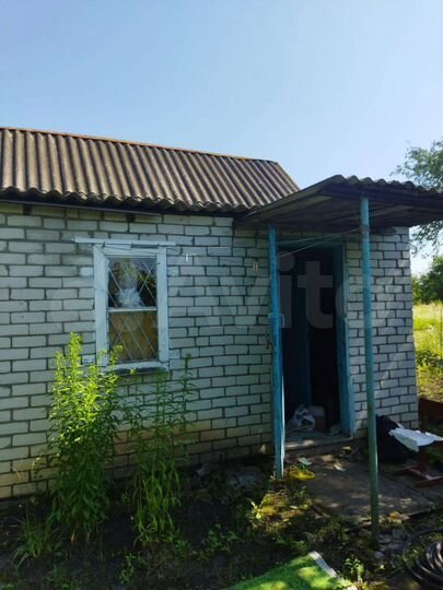 Дача 20 м² на участке 10 сот.