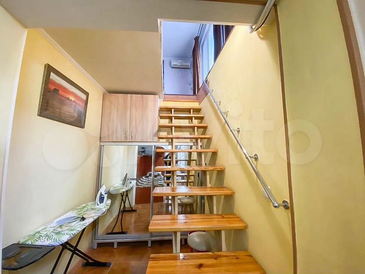 2-к. квартира, 38,5 м², 1/3 эт.