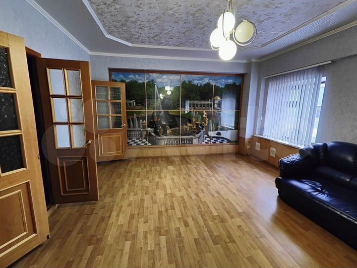 Сдам офисное помещение, 180.4 м²