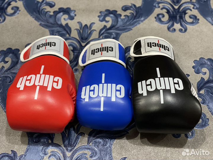Боксерские перчатки Clinch