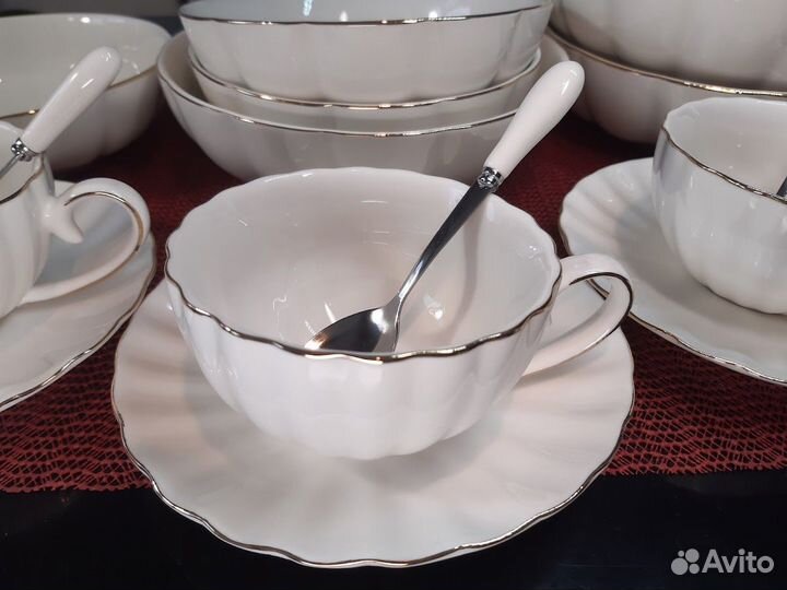 Чайные пары и салатники. Фарфор