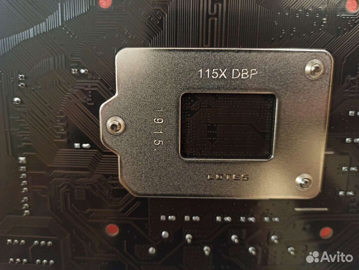 Материнская плата