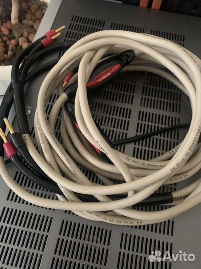 Акустический кабель transparent the wave 200