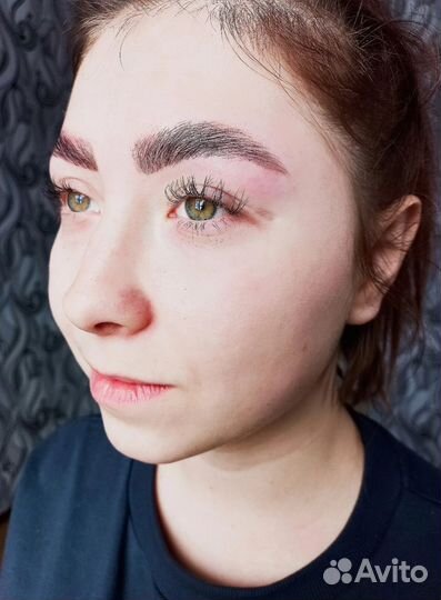 Коррекция и окрашивание бровей