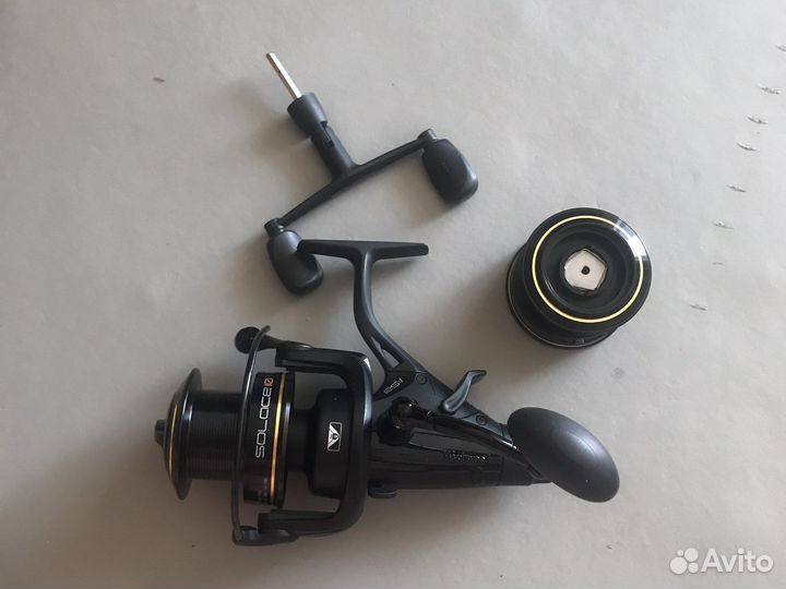 Катушка карповая с байтранером Wychwood solace