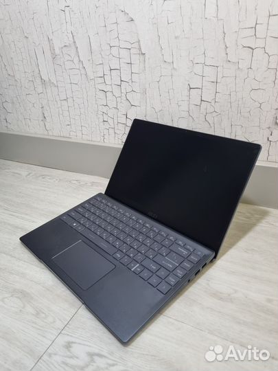 Ноутбук MSI Modern 14 B4MW-405XRU