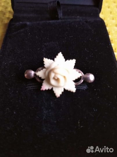 Старинная брошь серебро