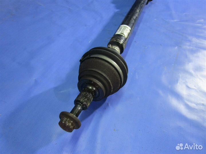Привод передний правый Volkswagen Touran 1T2 BLG