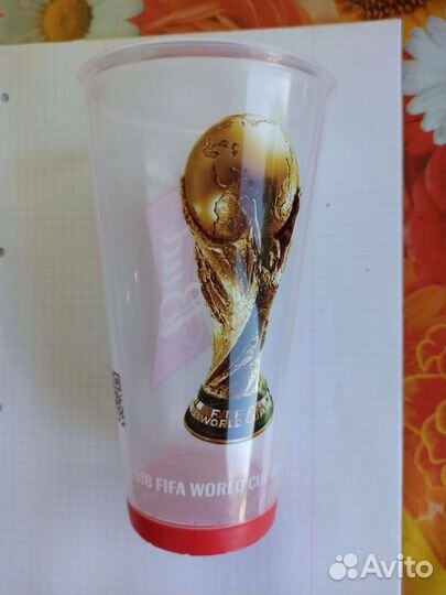 Пластиковые бокалы bud с чм 2018 года