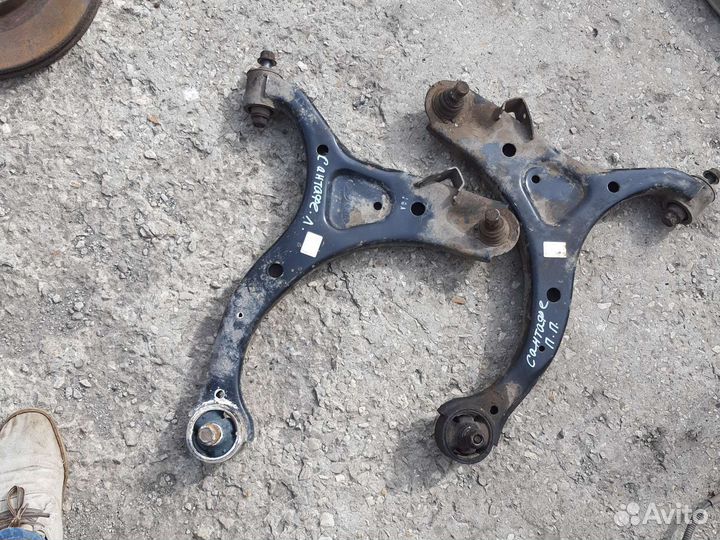 Рычаг передний hyundai santa fe 2006