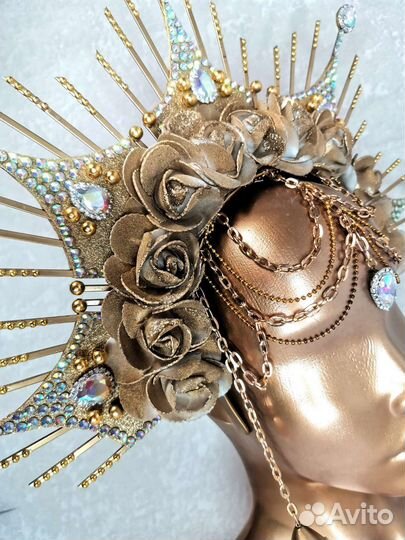 Корона с лучами