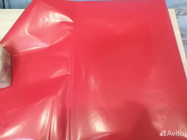 Самоклеющаяся пленка