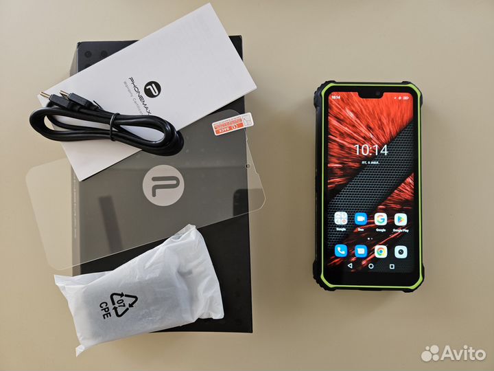 Защищенный смартфон Phonemax