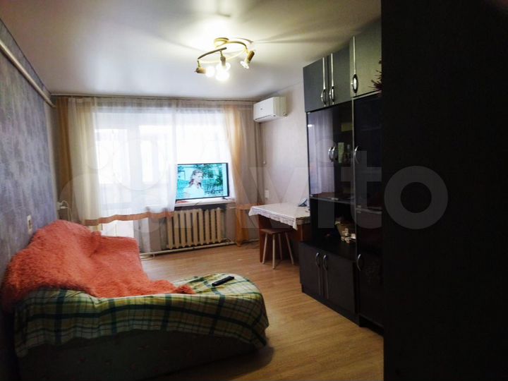 2-к. квартира, 42 м², 2/2 эт.