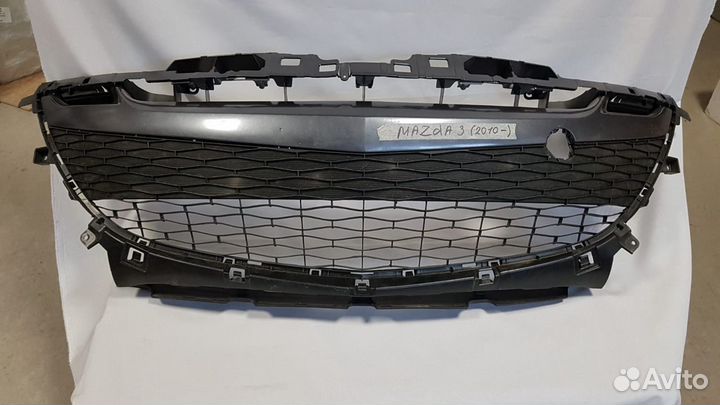 Решетка в бампер Mazda 3 Sport 2009-2011 г. в