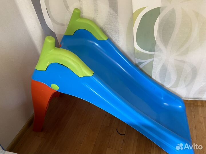 Продам горку детскую