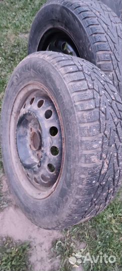 R15 Nokian Tyres Hakkapeliitta 7 195/65, PCD 5x100 DIA 56