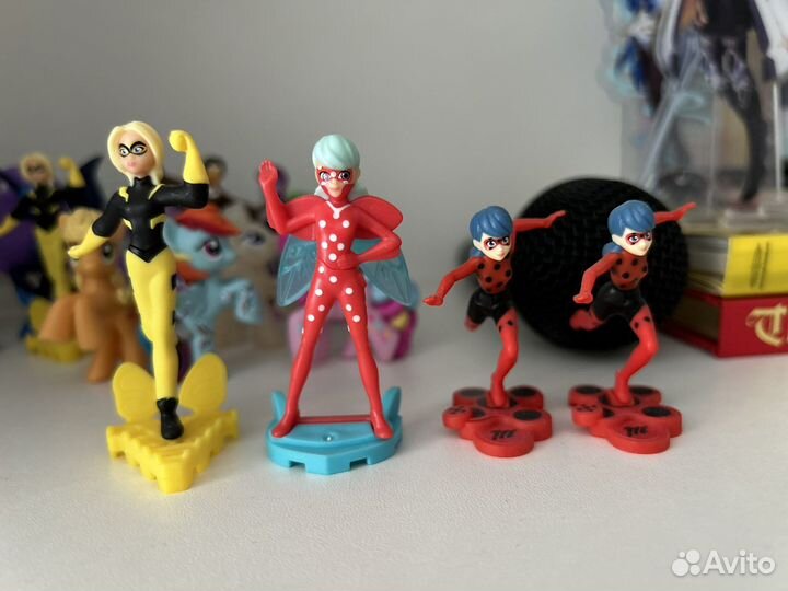 Игрушки леди баг и супер кот киндеры