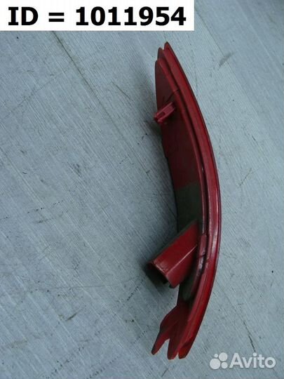 Светоотражатель катафот заднего бампера левый Hyun